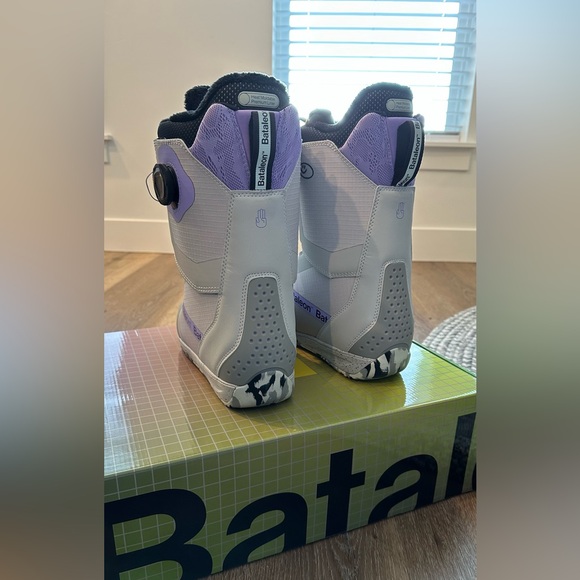 Women’s Bataleon Mosh BOA Snowboard Boots - Picture 3 of 10